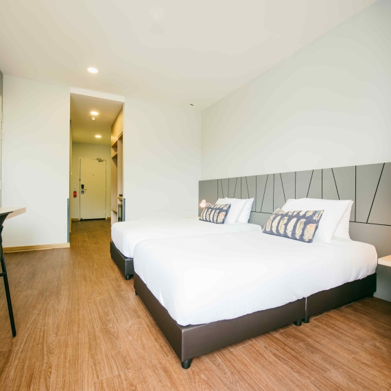 Twin Room with City View